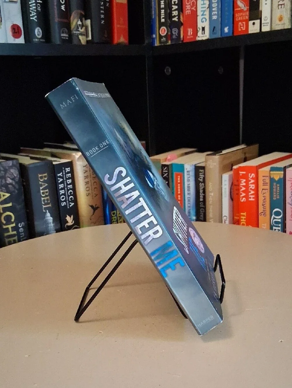 Shatter Me By Tahereh Mafi